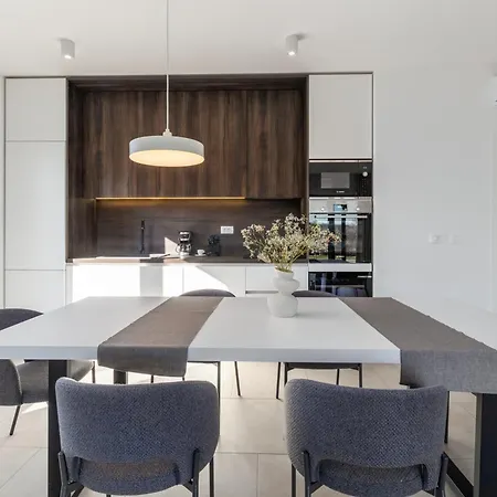 Tomaso Paradise וילה קרניצה